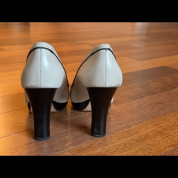 Corso Como Peek-Toes - Picture 3 of 5